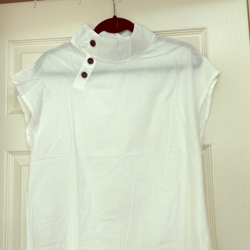 White ladies top size Large